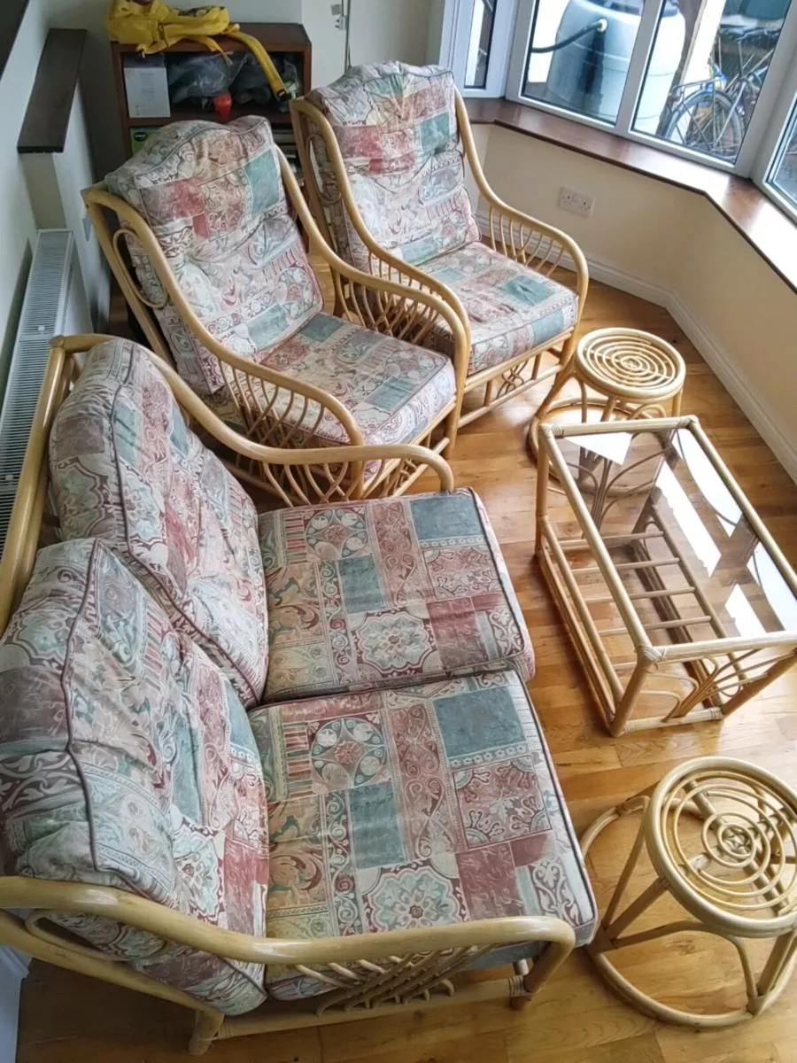 Suite of conservatory/sunroom furniture - Image 3