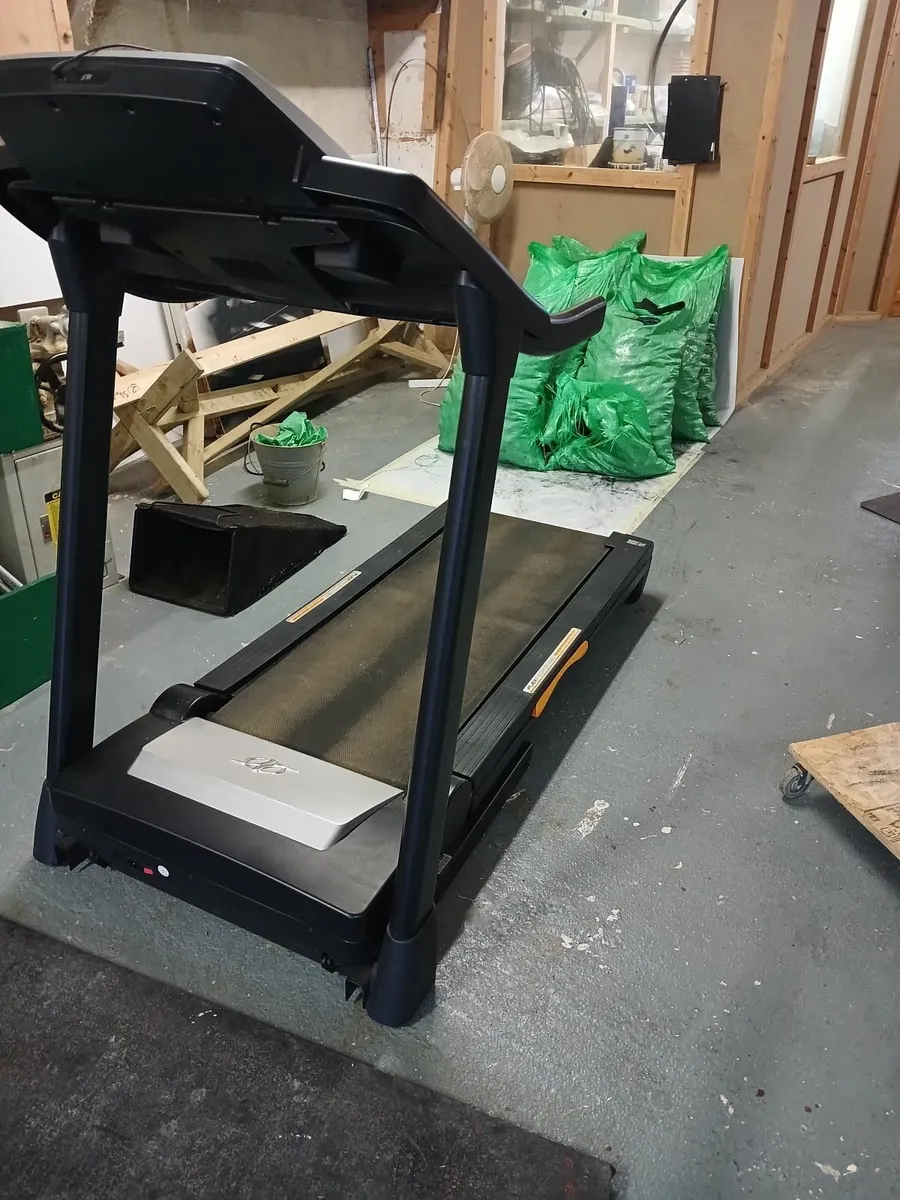 Treadmill - Image 2