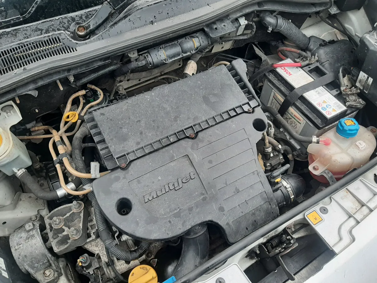 FIAT FIORINO 2011 DIESEL ,TRADE VAN TO CLEAR - Image 2