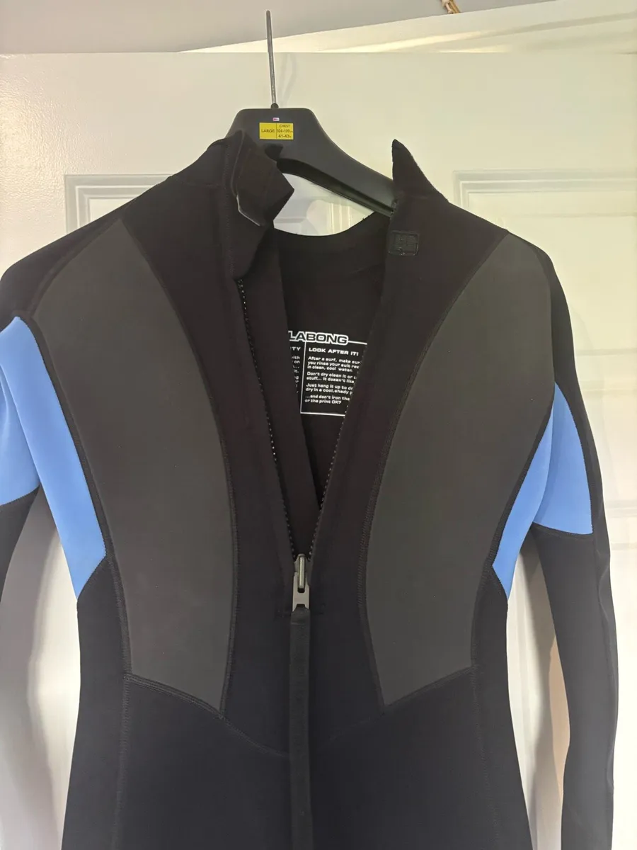 Wetsuit Billabong UK12 - Image 3