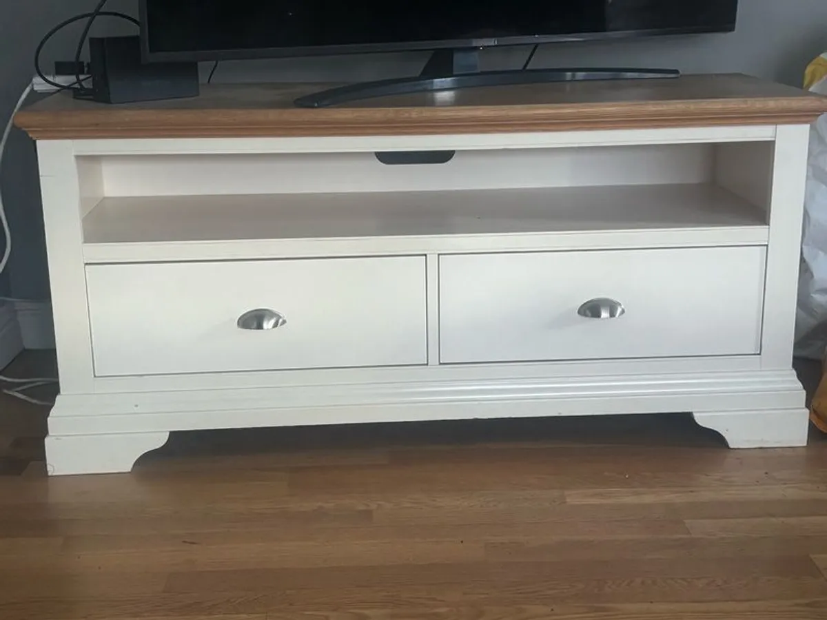 Coffee table & Tv table - Image 3