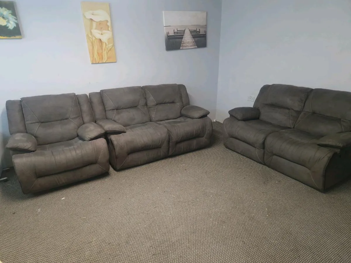 Sofas - Image 2