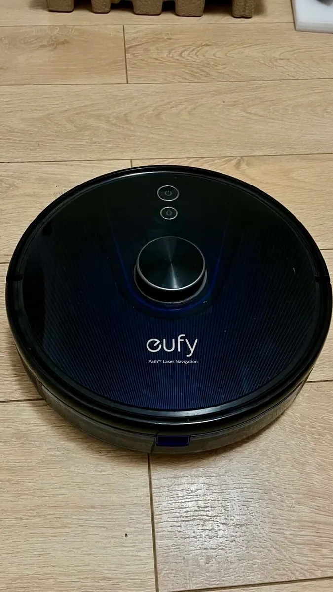 Eufy Clean L35 Hybrid Robot Vacuum & Mop - Image 4