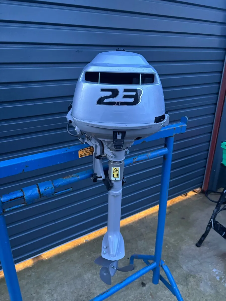 Honda 2.3hp outboard - Image 3