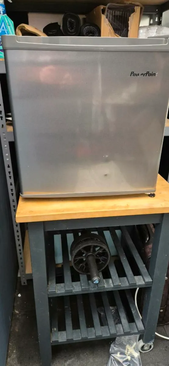 PowerPoint  counter top fridge - Image 2
