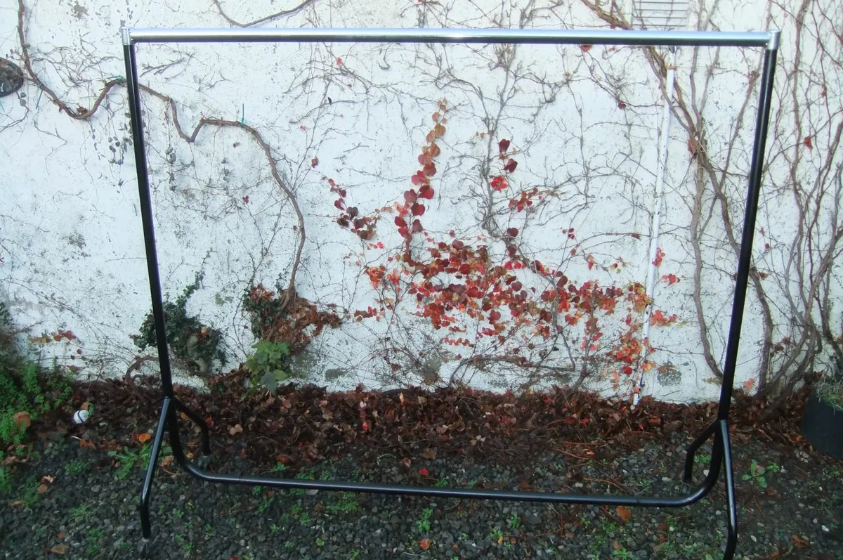 Sturdy Metal Clothes Rail - Image 3