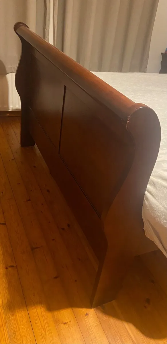 4’6” Mahogany Double Bed - Image 3