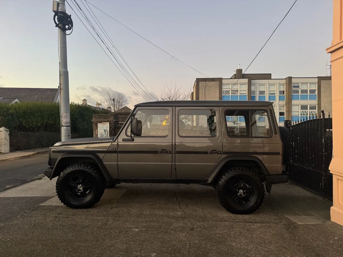 Mercedes G-Wagon 1987 - Image 2