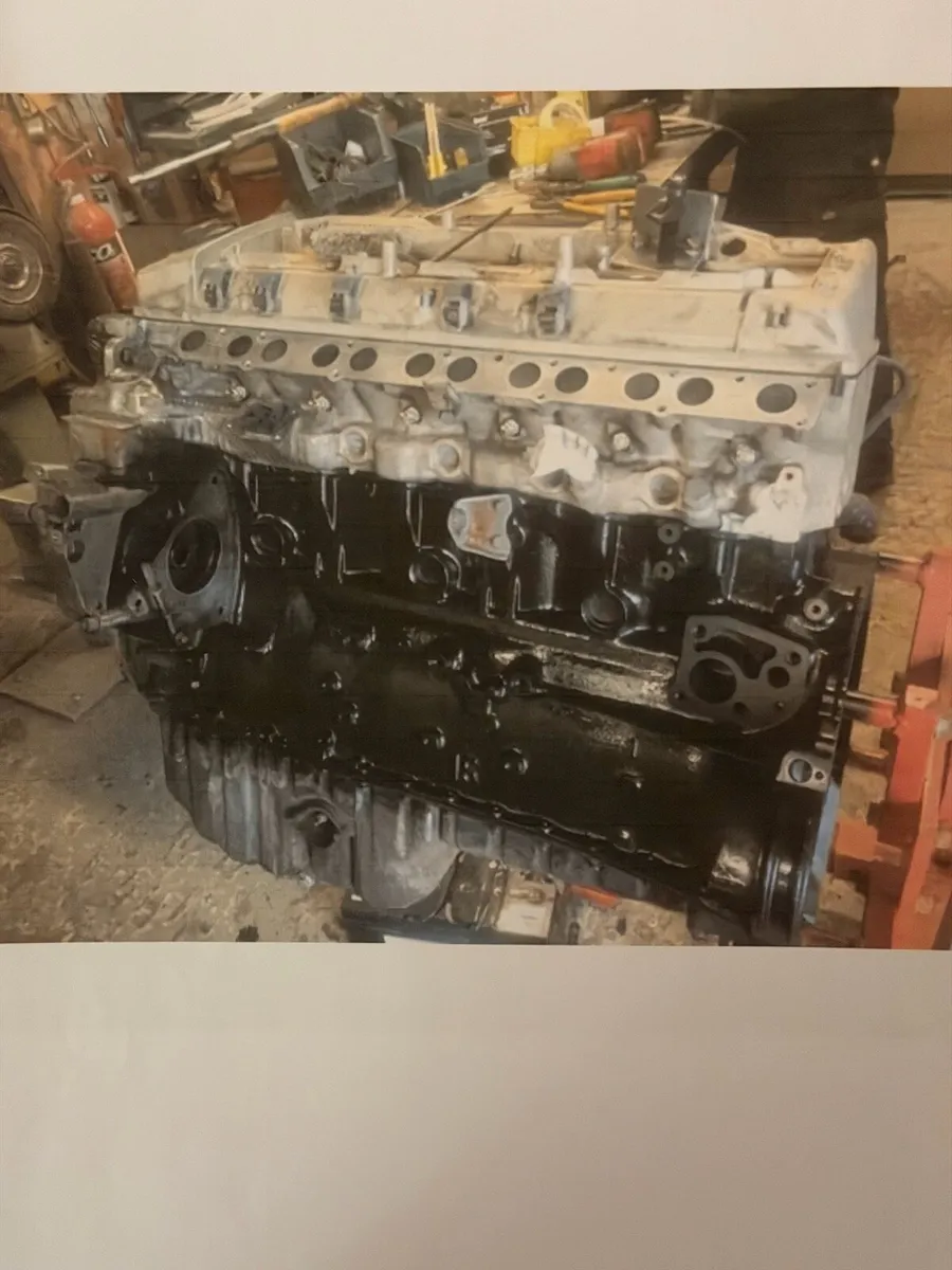 Mercedes G-Wagon 1987 - Image 4