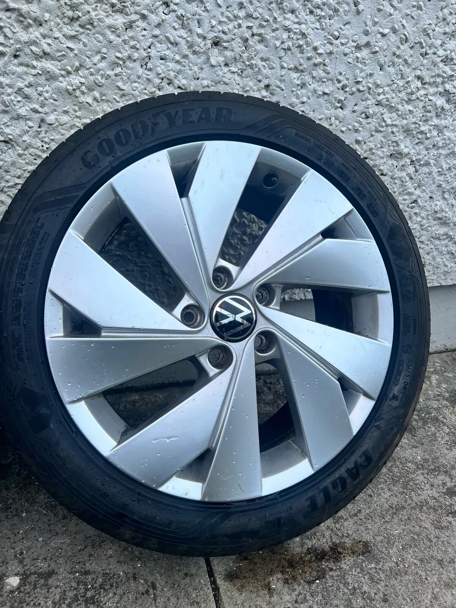 17” vw golf alloys & tyres - Image 3