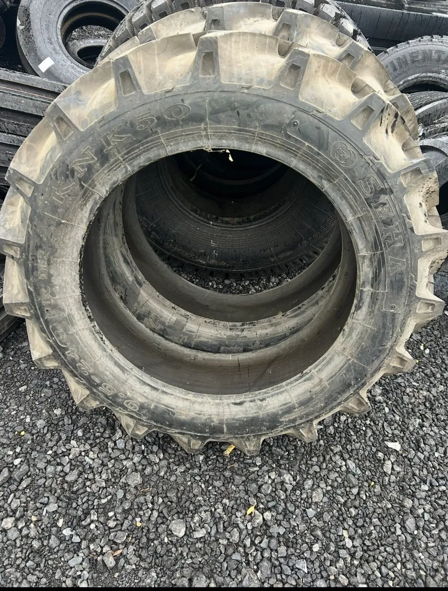 9.5x24 tractor tyres x2 - Image 3