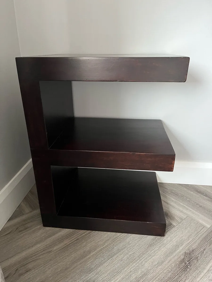 E Units X 2 - Image 1