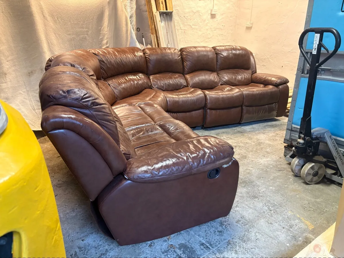 Corner sofa - reclining - Image 2