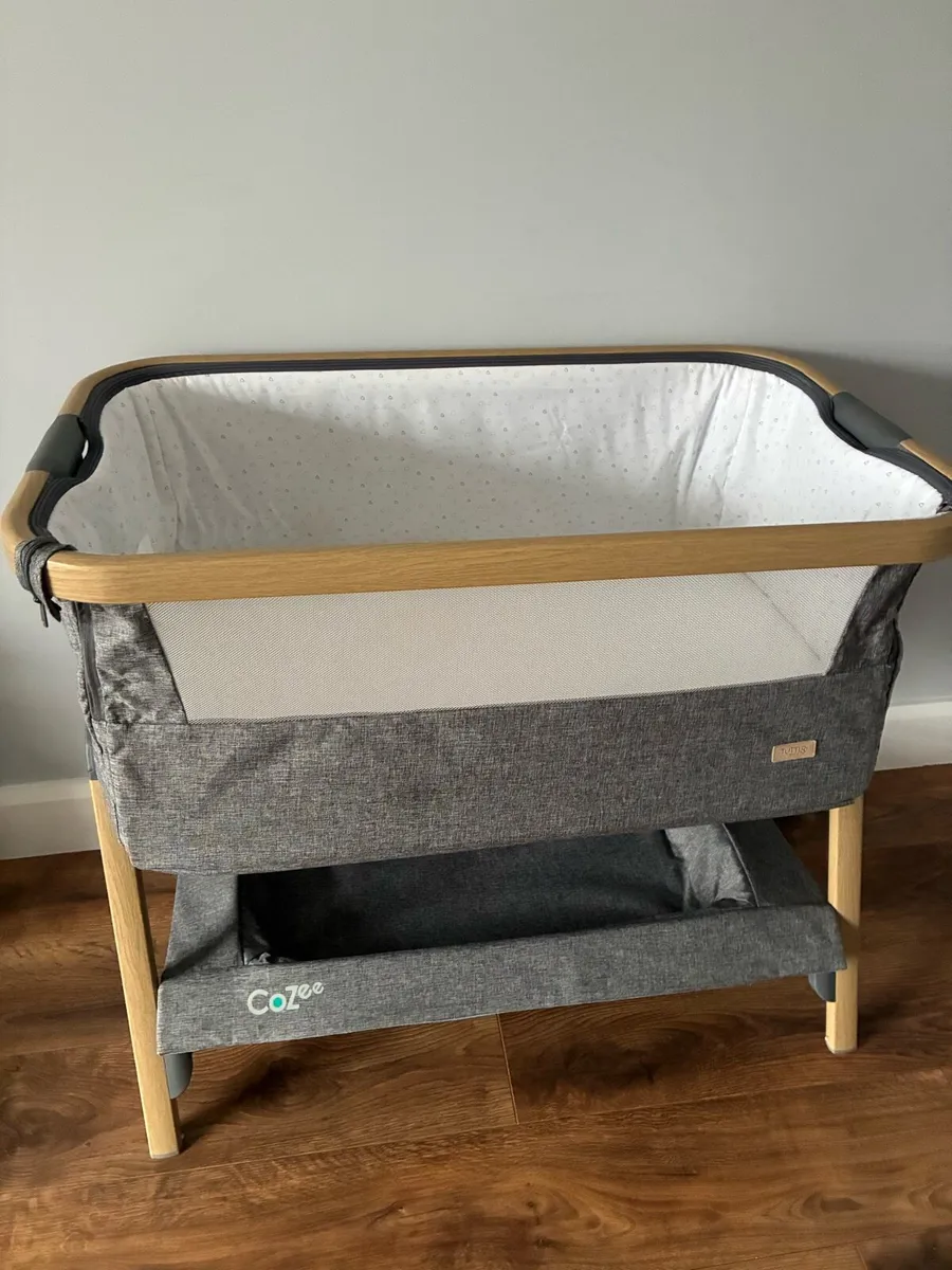 Bedside crib - Image 2