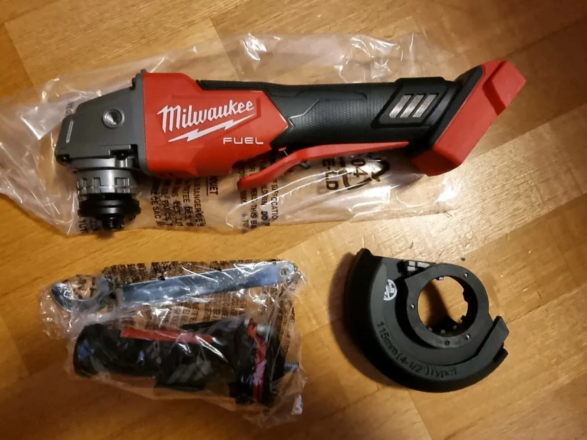 Milwaukee M18 Fuel Paddle Switch Angle Grinder Bod - Image 2
