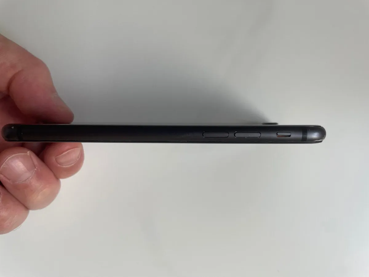 iPhone 8 – Spares or Repair – Touch ID not working - Image 2