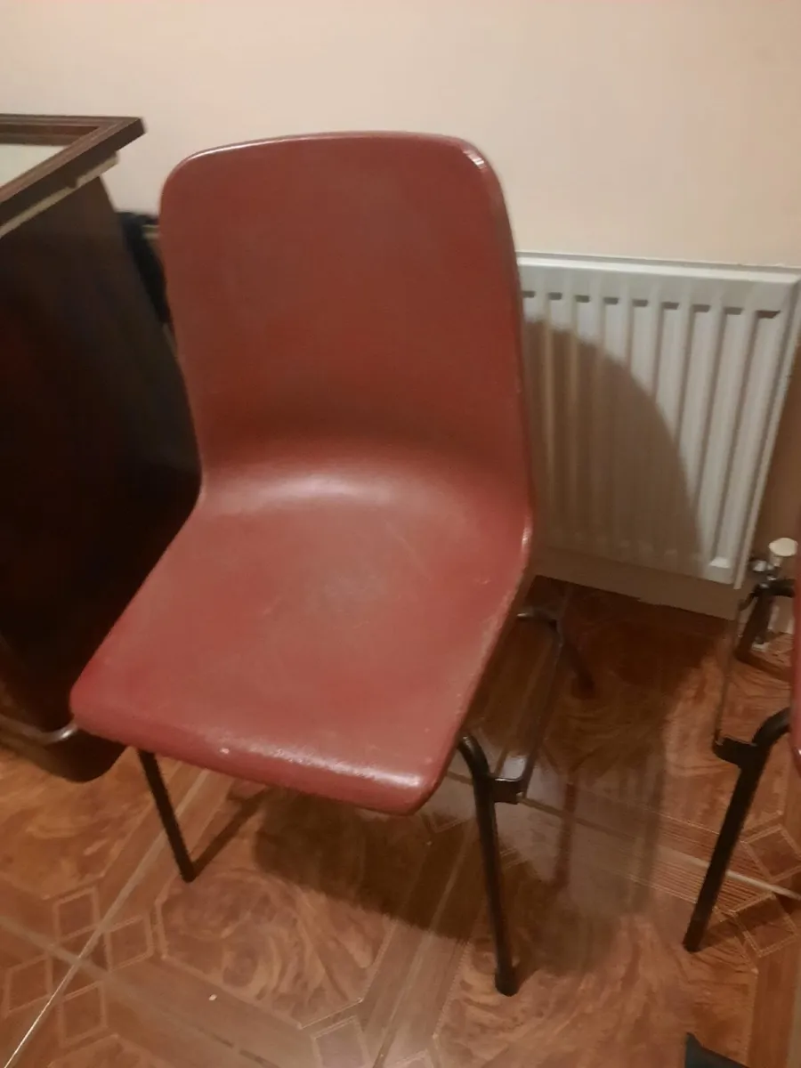 Poly chairs - Image 2