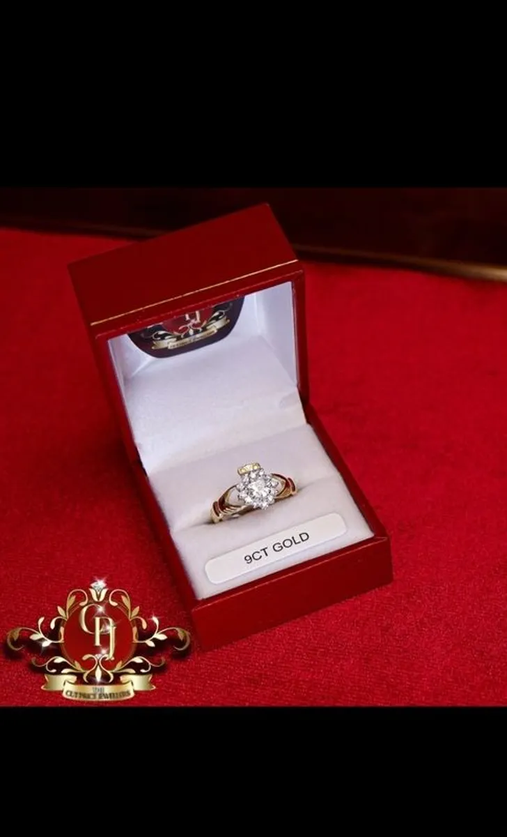 9CT gold Claddagh Ring with Cubic Zirconia - Image 1