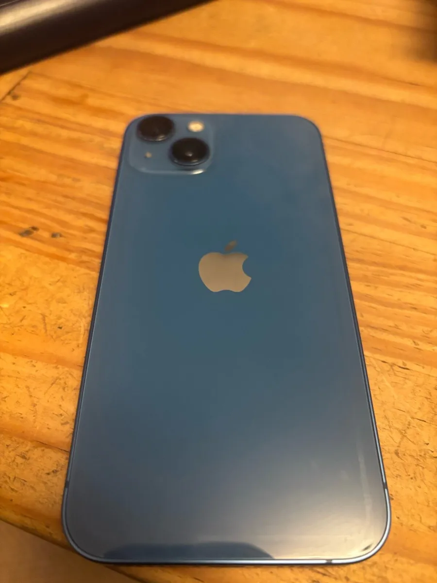 I phone 13 - Image 2