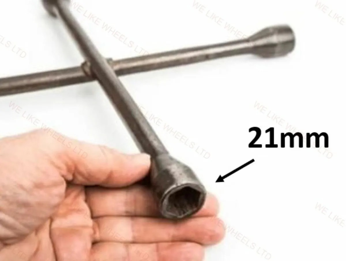 New Black Wheel Nuts- LEXUS TOYOTA. Delivery - Image 2