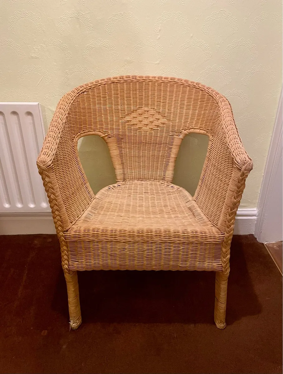 Wicker / Rattan Chair – Excellent Condition - Image 1