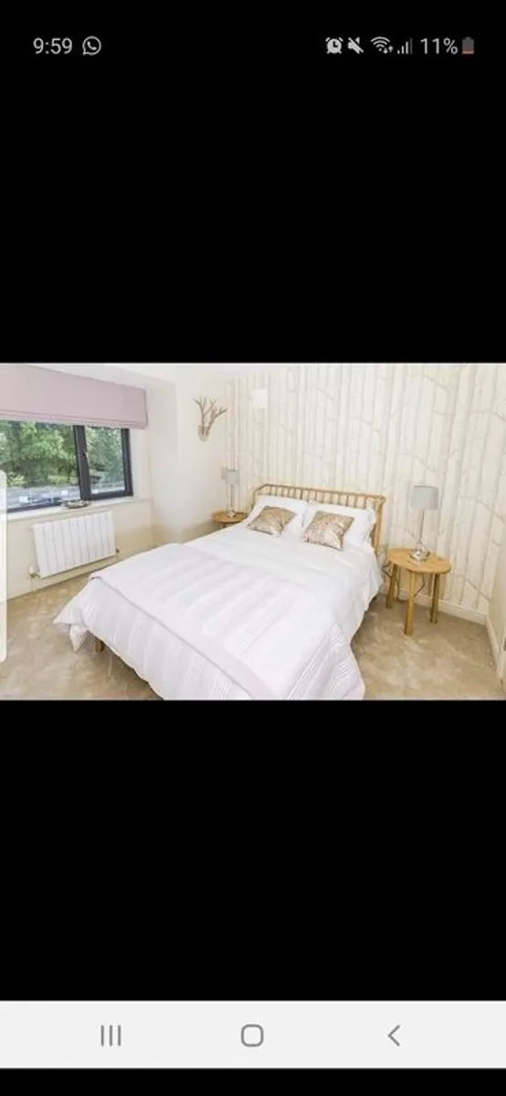 Bedroom furniture set - Image 1