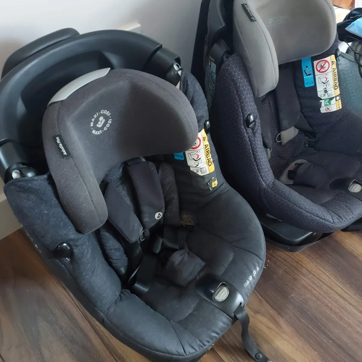 Maxi Cosi 360 car seat - Image 1