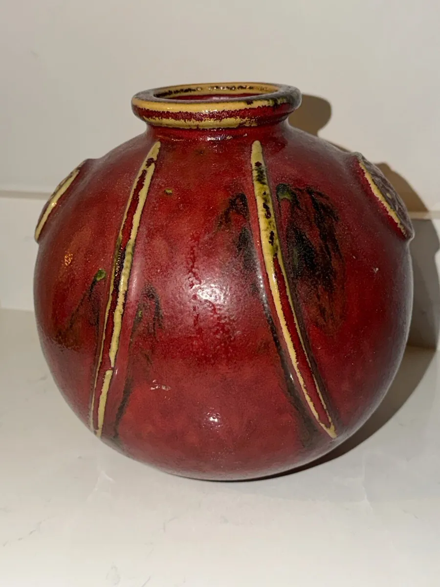 By the Pier China vase - Image 2