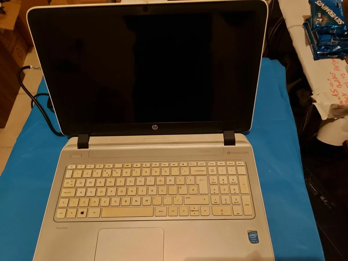 HP White Laptop, 8GB Ram, 1 Terrabyte HDD, Win 10 - Image 1
