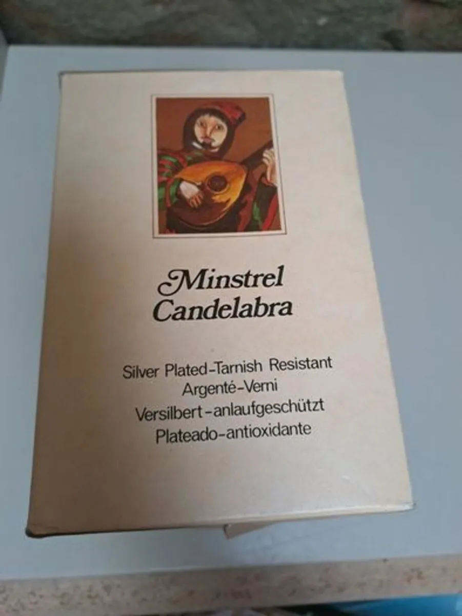 5 light minstrel Candlebra - Image 2