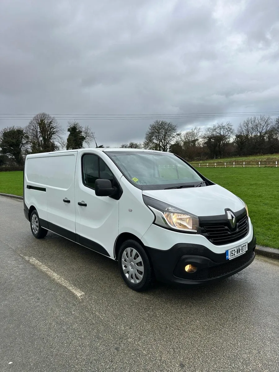 Renault Traffic 2015 Cvrt12/2026 - Image 1