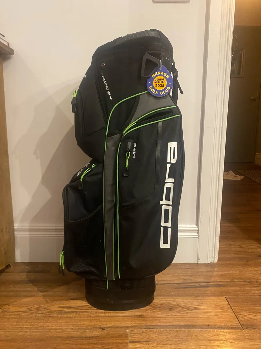 Cobra golf bag - Image 3