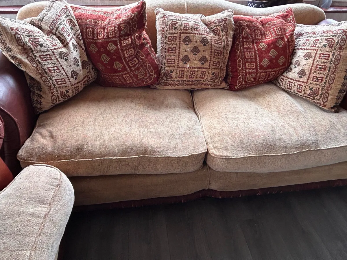 Free to take away sofa set - Image 1