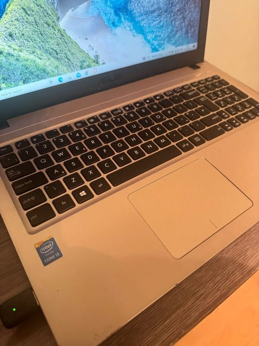 ASUS X540L Laptop | Intel i3 | 256gb SSD | Windows 10 | DVD Drive - Image 3