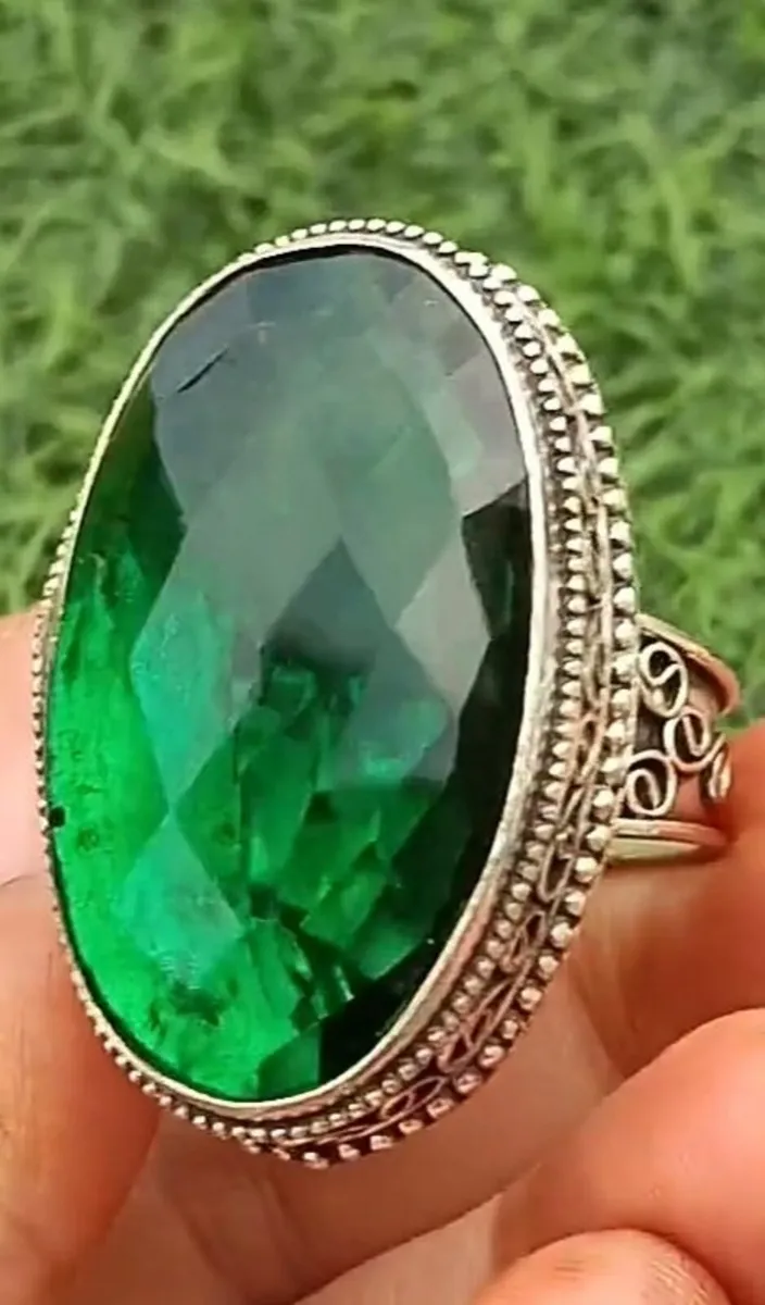 Beautiful Large Statement Emerald Ring - Image 1