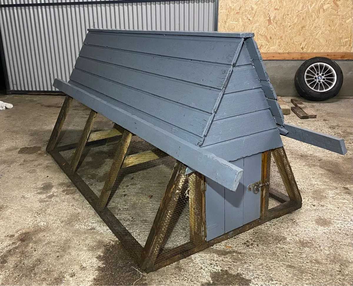 Chicken Coop - Image 1