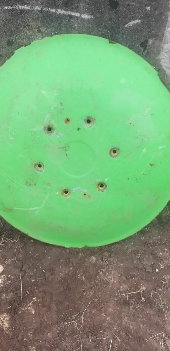 Farm machinery - Image 3