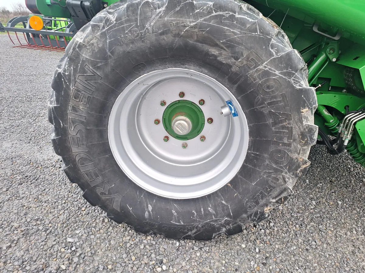 2021 F5500 7700 BALES - Image 4