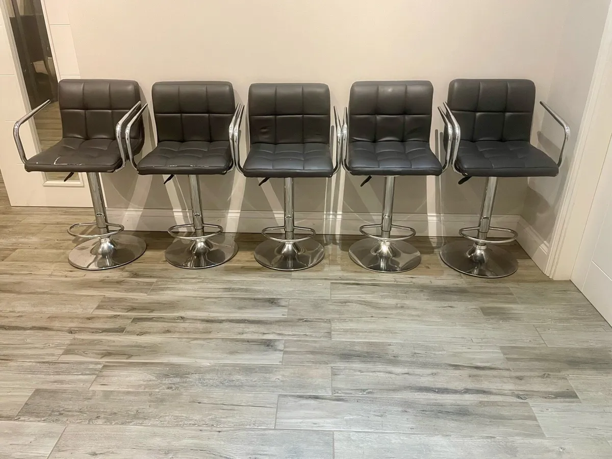 High/bar stools - Image 1