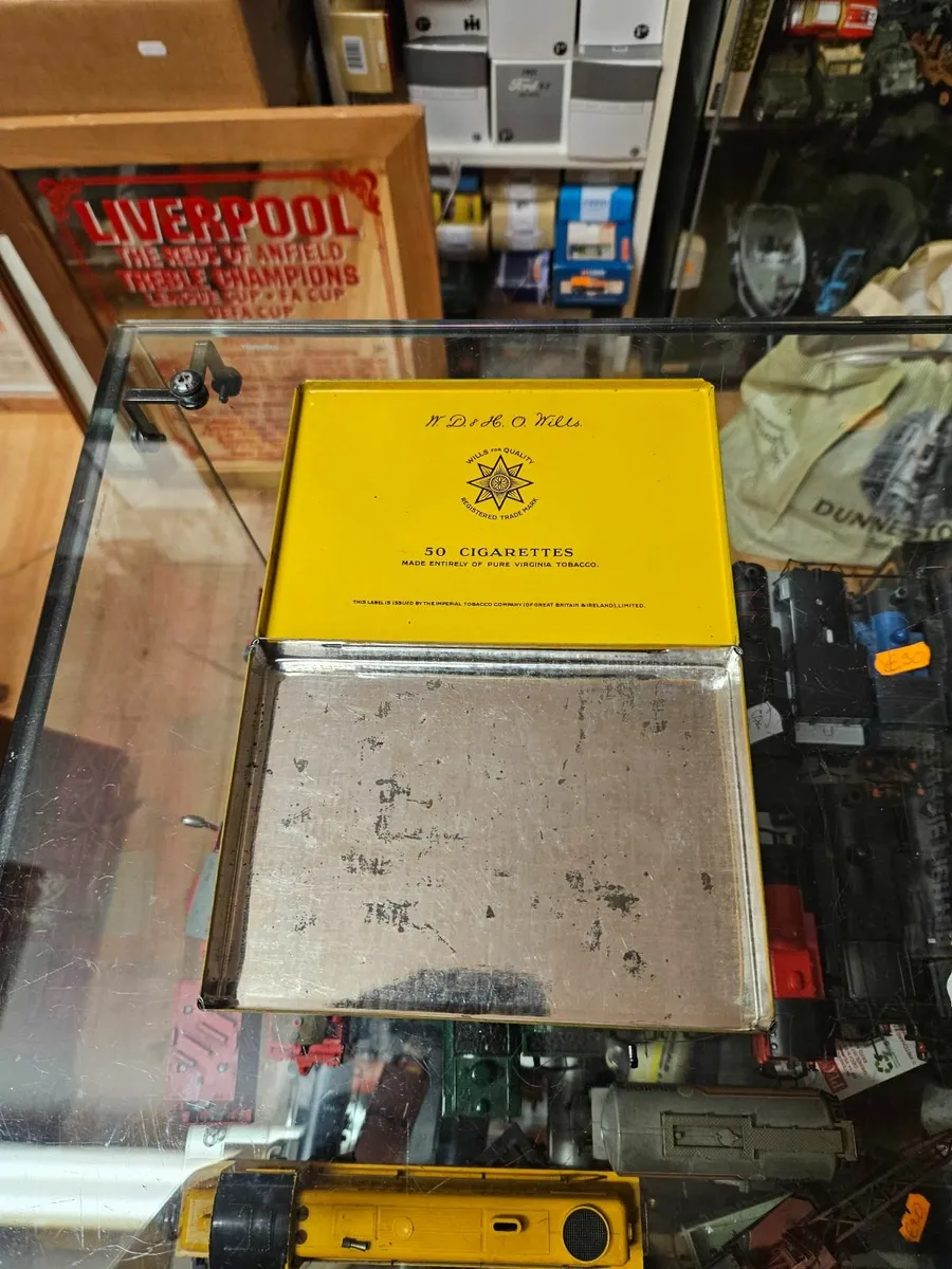 Vintage Gold Flake Tin - Image 2