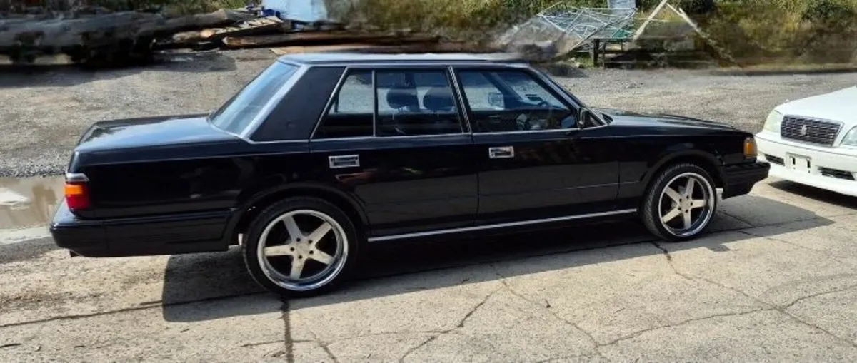 Toyota Crown 1986 - Image 3
