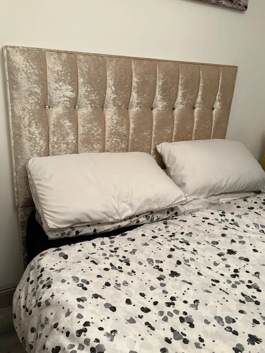 Headboard and storage base bed - Image 2