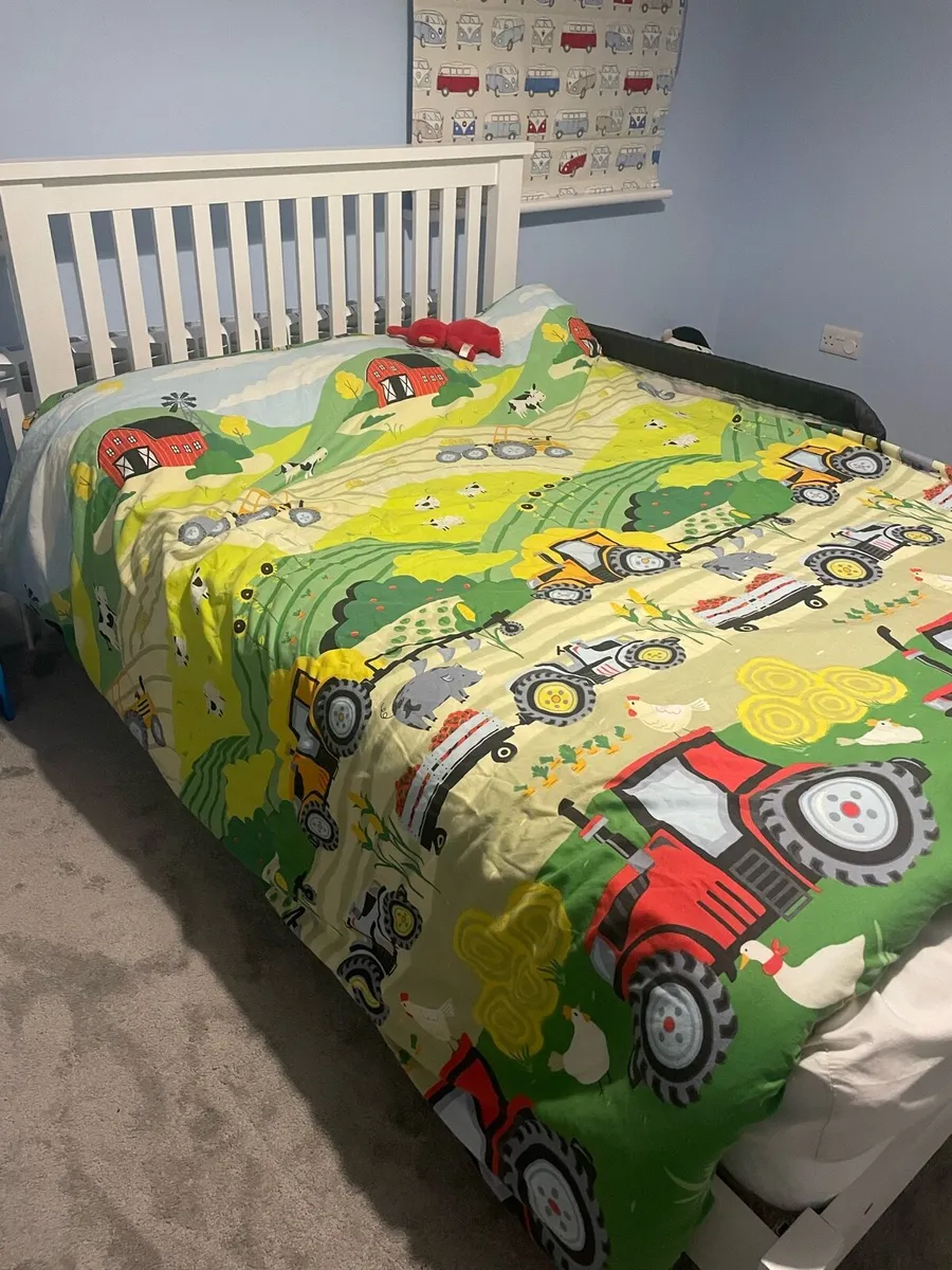 Small Double bed - Image 1