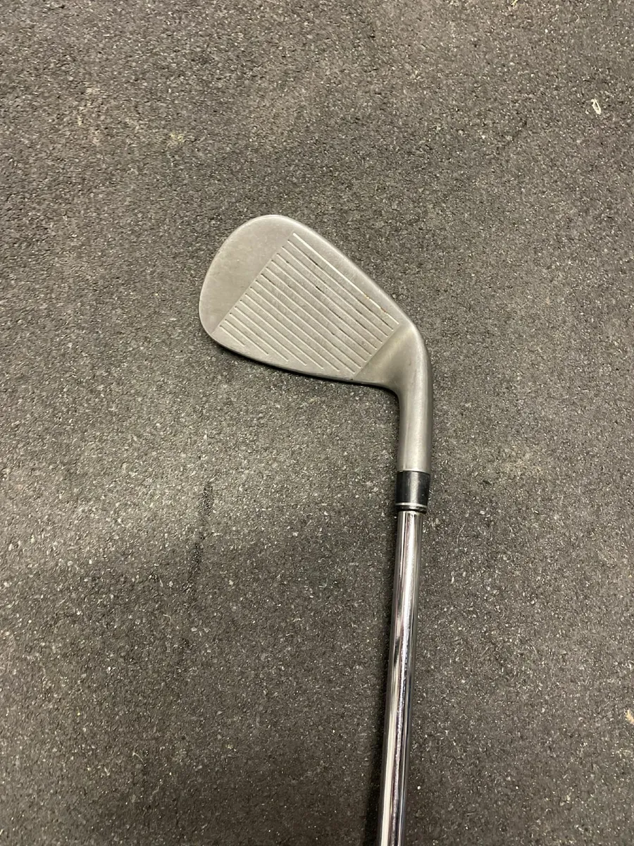 Taylormade Speedblade Iron Set  Left Hand (5-SW) - Image 4