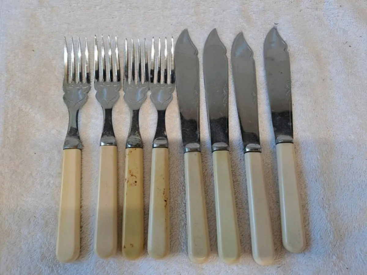 Vintage fish knives and forks - Image 1