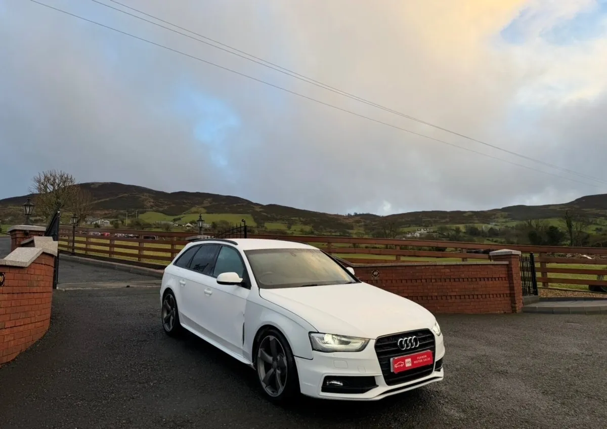 2014 Audi A4 S Line Black edition - Image 3