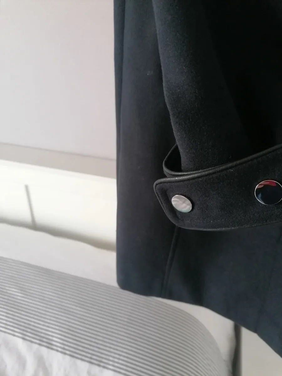 Brand New Fully Lined Black Coat by VERY for Sale - Image 3