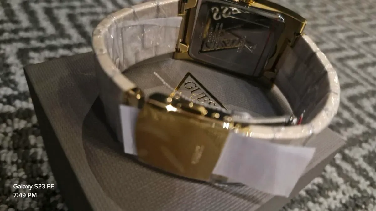 Mens Guess Clyde 34mm watch - Image 3