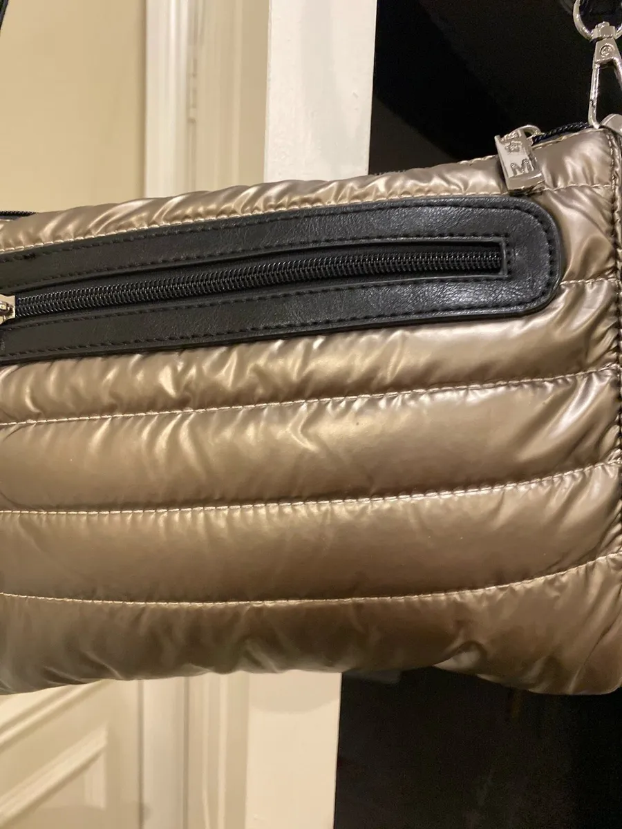 Beige gold cross over bag - Image 3