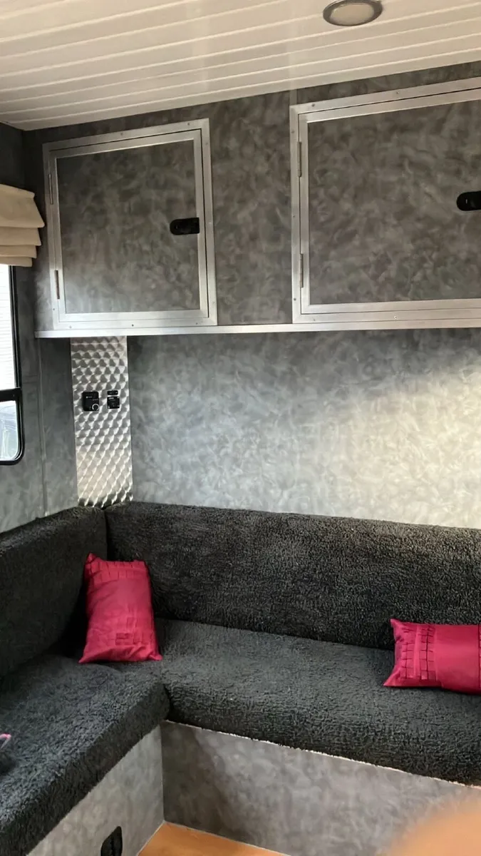 Horsebox - Image 3